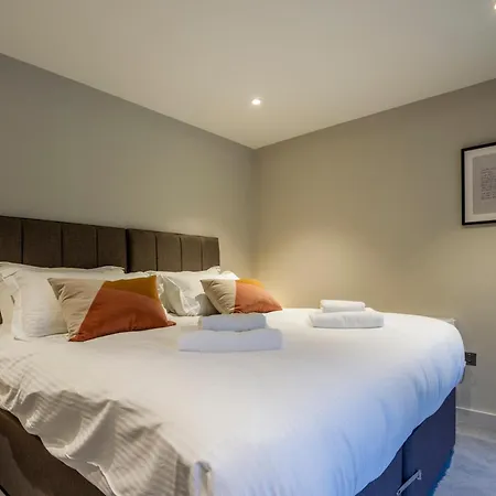 Cosy 2br In Perfect For Small Groups Apartament